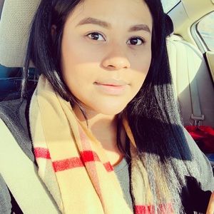 Meet your Posher, Gabbie